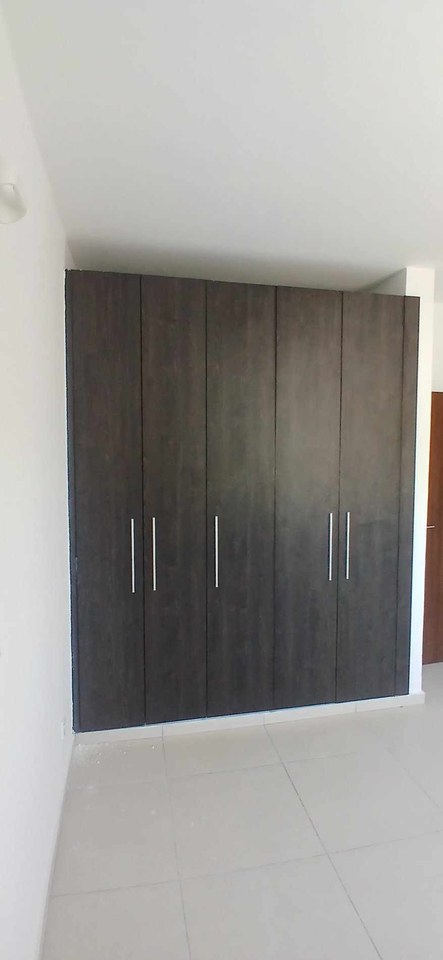 Armoire dressing fermée